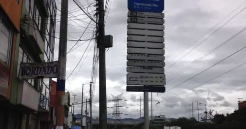 PARADERO SITP BARRIO PROVIVIENDA NORTE  154A08